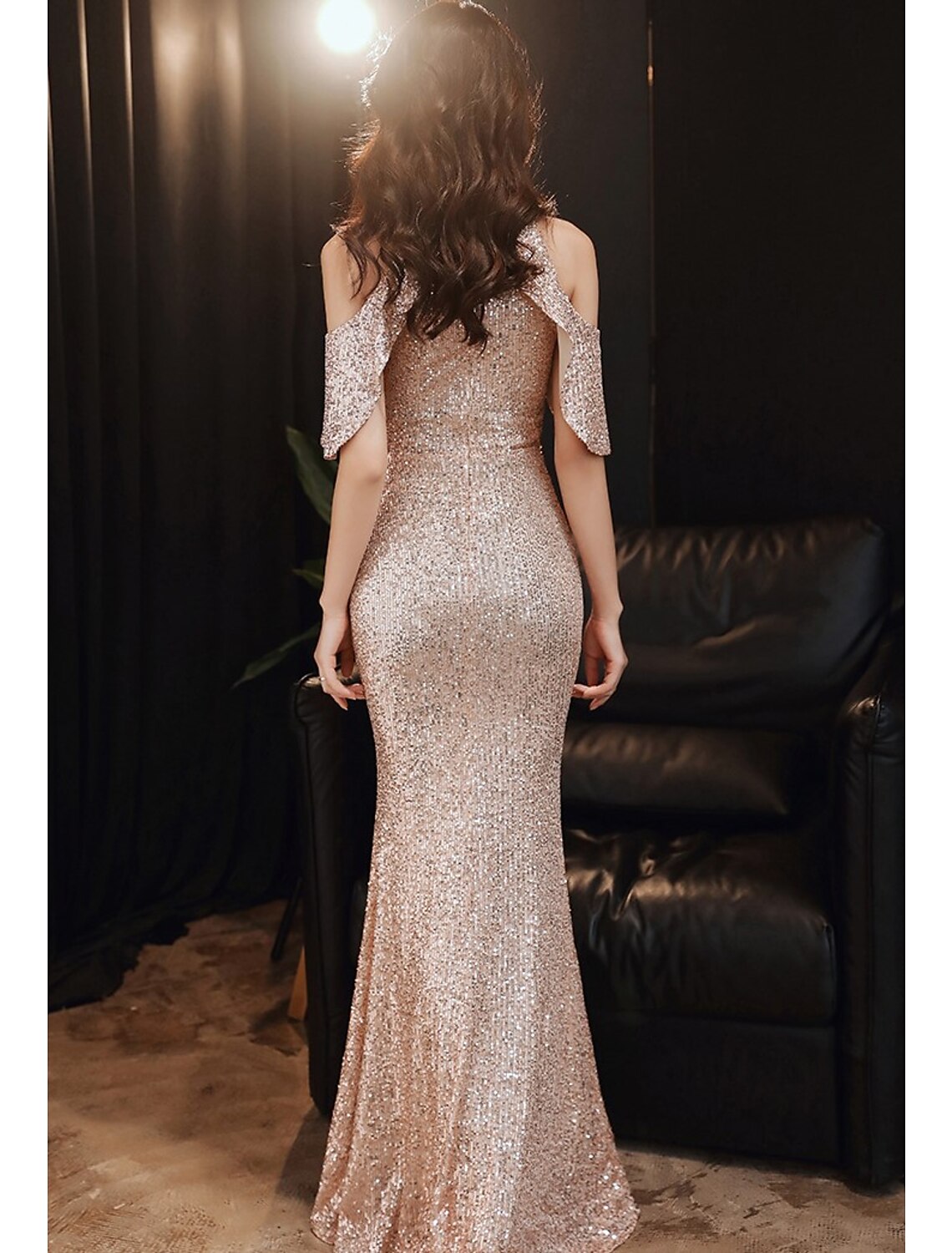 Wholesale Mermaid / Trumpet Evening Gown Sparkle Dress Wedding Guest Engagement Floor Length Sleeveless Halter Neck Sequined with Sequin